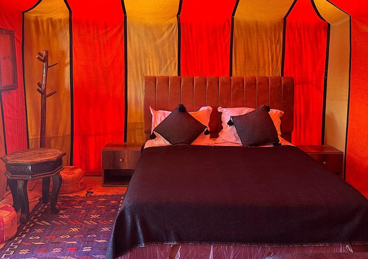 Отель Merzouga Delightful Camp Экстерьер фото